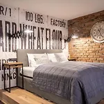 Papa Rhein - & Hotel 3*