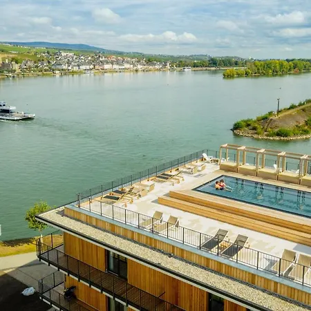 Hotel Papa Rhein - &