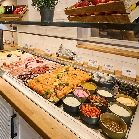 Otel Papa Rhein - & 3*