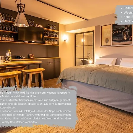 Papa Rhein - & Hotel 3*