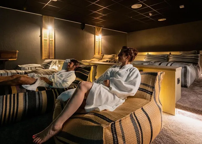 Hotel Papa Rhein - & 3*