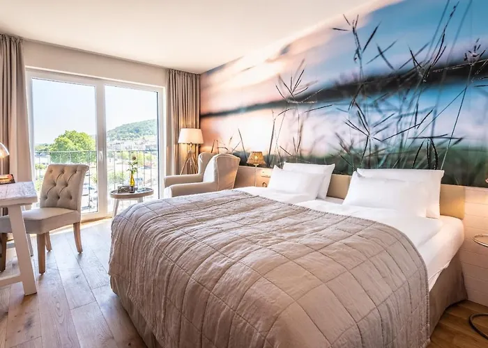 Papa Rhein - & 莱茵河畔的宾根