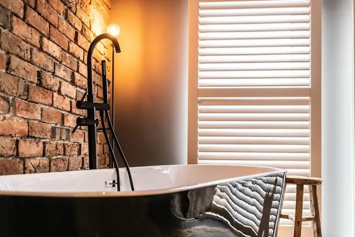 Otel Papa Rhein - & 3*